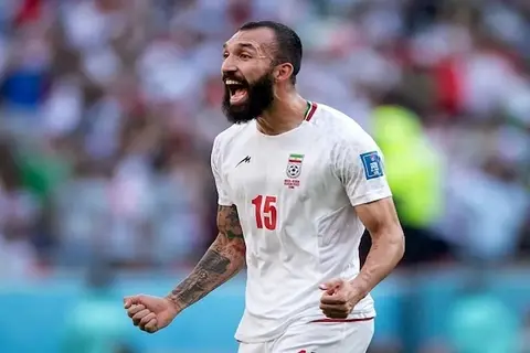لاعب إيران: إنفانتينو لم يوفِ بوعوده لنا.. والأزمات حرمتنا من الفوز على مصر